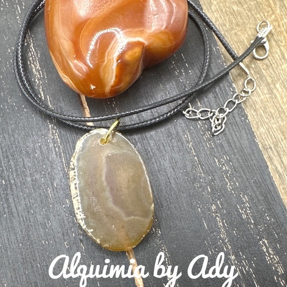 Huge carnelian Teardrop Pendant Necklace with Adjustable Black Cord - Picture 1 of 1